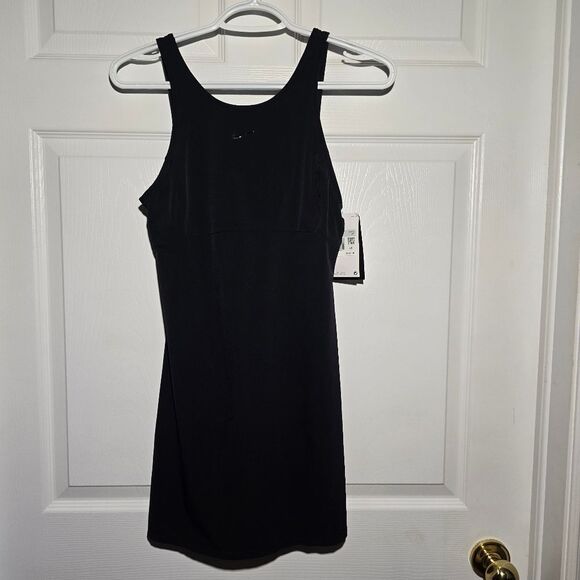 NIKE NWT bliss Training Dress - Picture 2 of 5